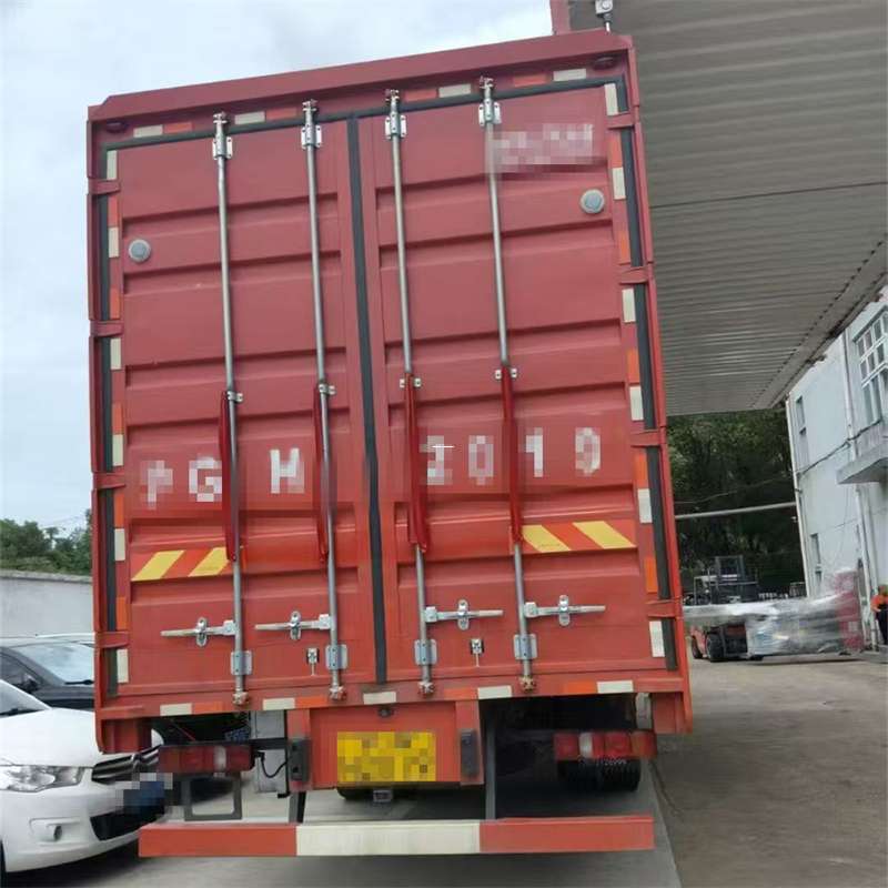 沙湾区普定县进仓物流：专线直达的多元货运之旅